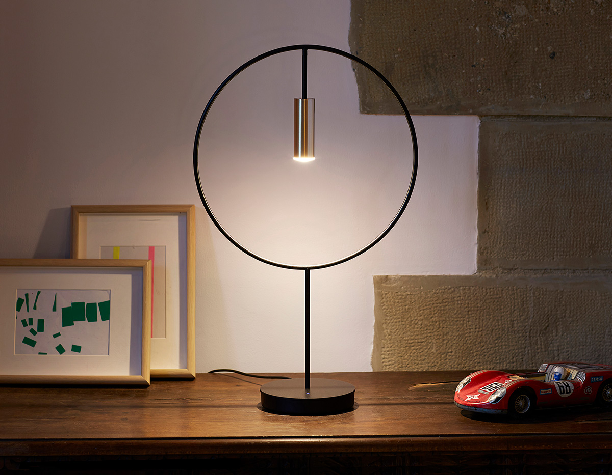 02 Estiluz Revolta M 3637 Table Lamp Img A03