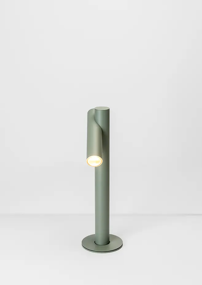 11 Tik A4097x Floor Lamp