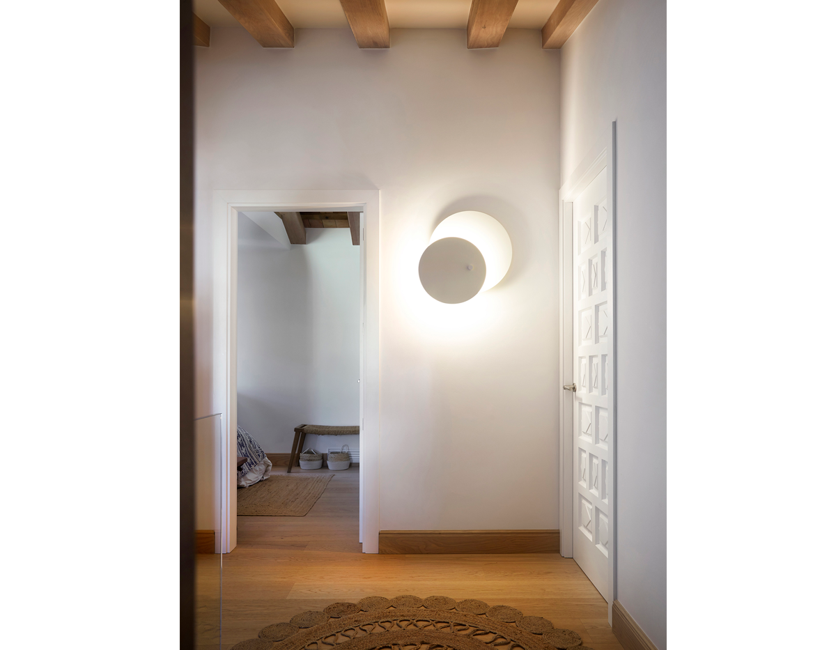 Estiluz Eclipsi A 3700 Wall Light Img A004