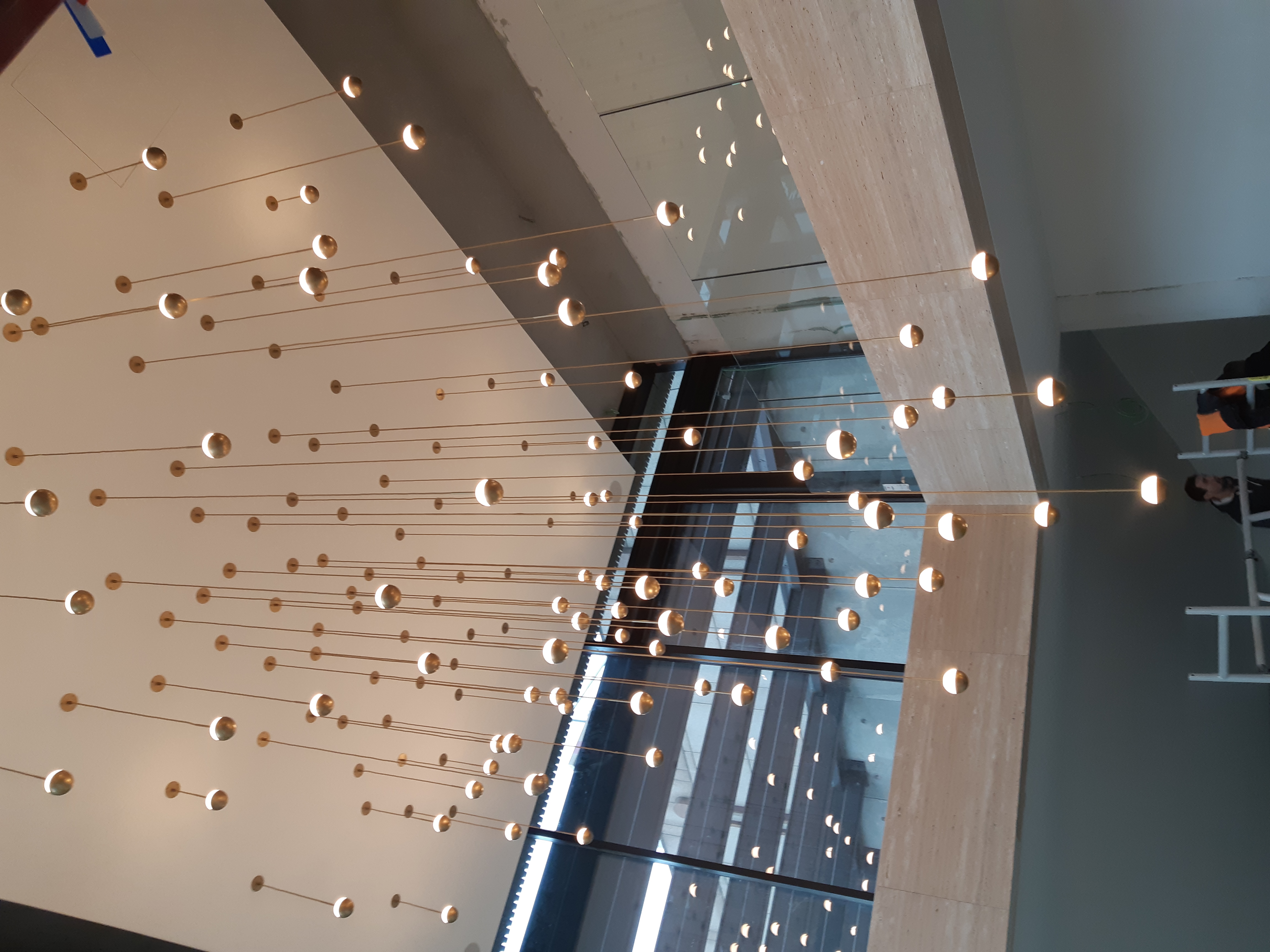 Hassotel Vertical Alfi 1
